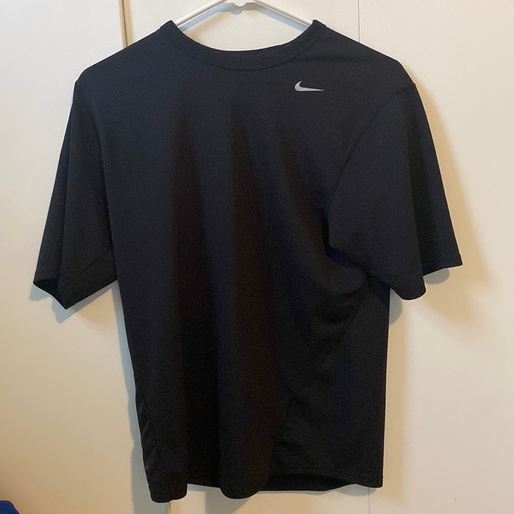 NIKE DRI-FIT black t-shirt, never worn, size small.